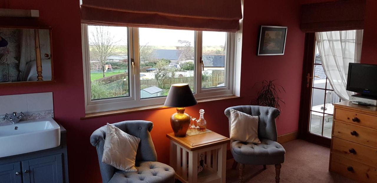 Wychwood House Bed and Breakfast Penally Εξωτερικό φωτογραφία
