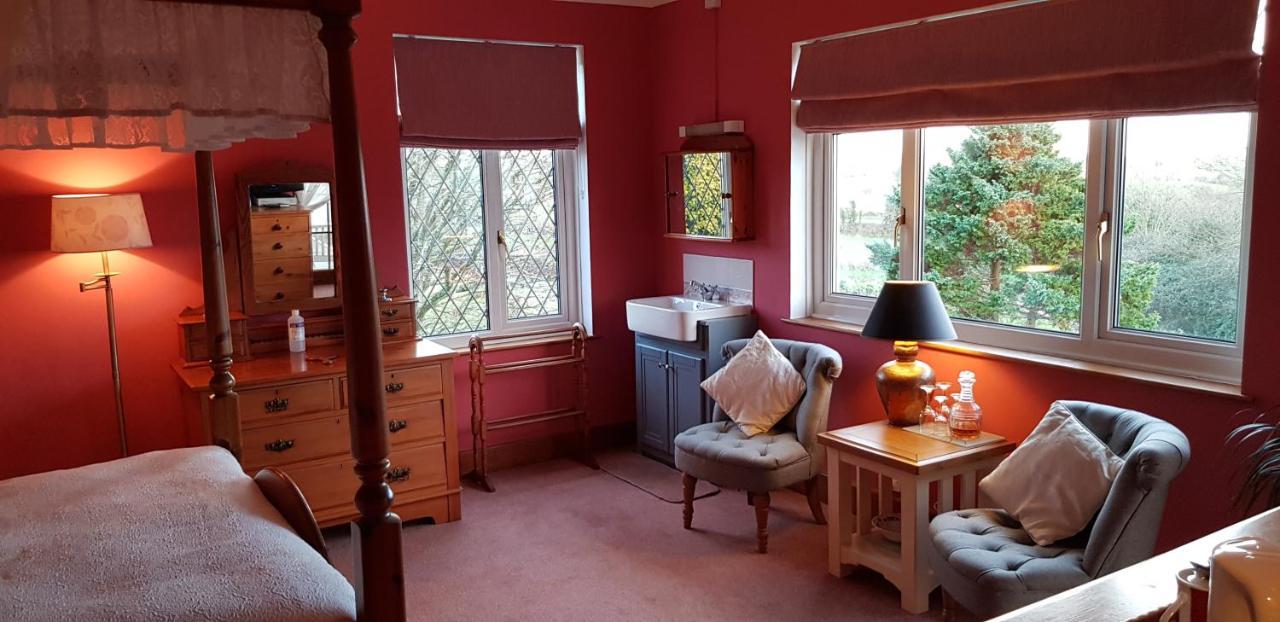 Wychwood House Bed and Breakfast Penally Εξωτερικό φωτογραφία