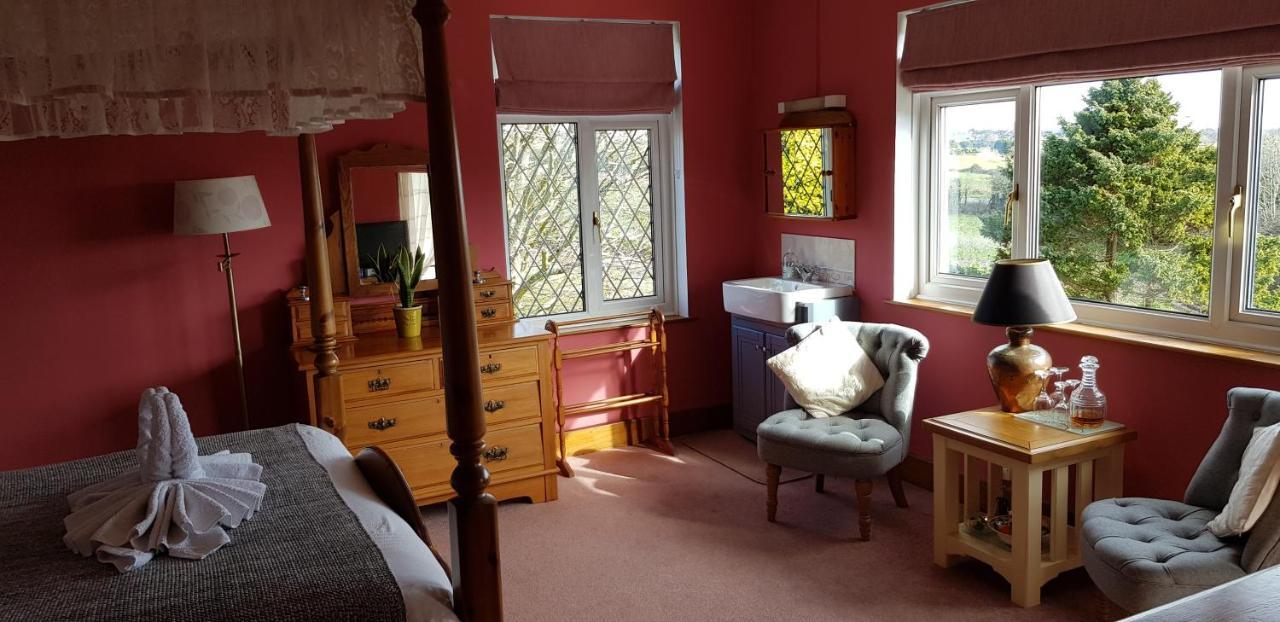 Wychwood House Bed and Breakfast Penally Εξωτερικό φωτογραφία